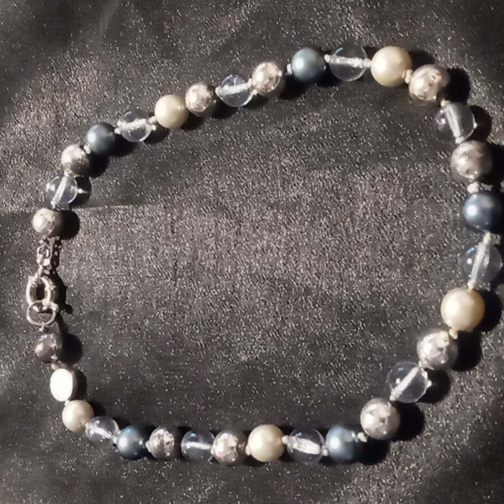 blue white clear silver beaded pearl like necklace.